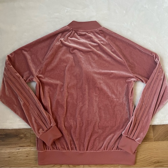 Adidas Women’s Velour Velvet Vibes Track Jacket Sz M pink soft logo fall casual - Picture 8 of 10